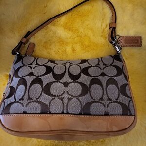Coach Small Signature Bag - Pre-Loved